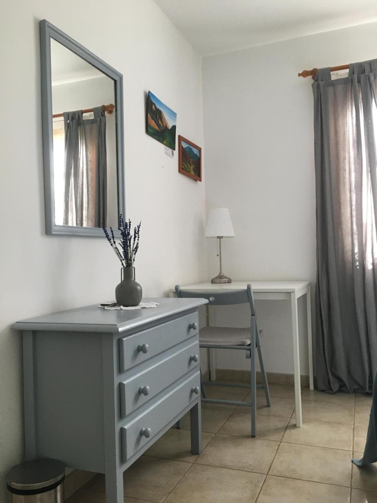 Mi dulce аpartamento con gratis Wi-Fi, con piscina en Los Cristianos Лос-Крістіанос Екстер'єр фото